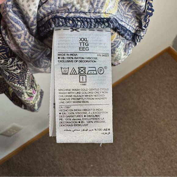 Old Navy Floral peplum blouse XXL dark floral romantic boho fairy witchy - Picture 5 of 7